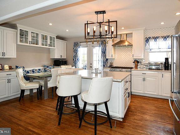 4th image of 6819 Lavant Dr