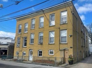 108 Cross St #2M, Harrison, NJ 07029