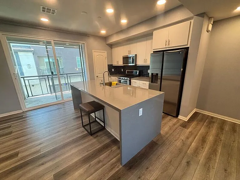 7819 Paxton Pl — Photo 25