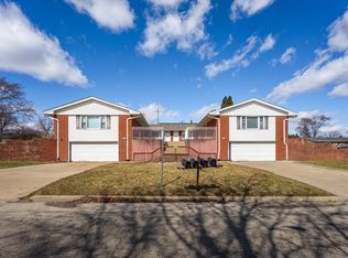 5870 Garrett Ln, Rockford, IL 61107
