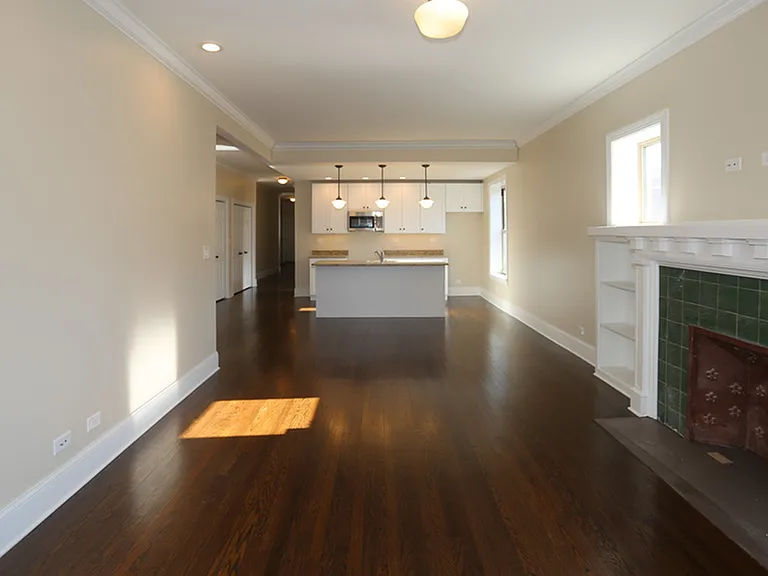 Kitchen - Living Kitchen - Living