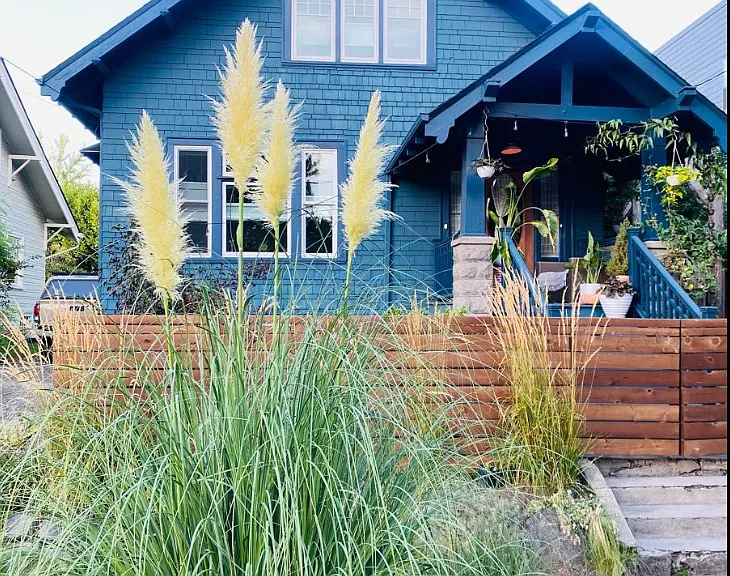 2739 NE Halsey St — Photo 3