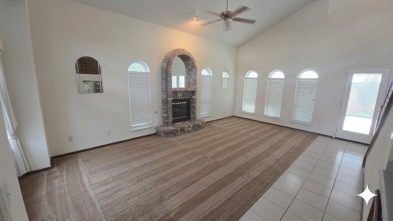 7665 Le Conte Dr — Photo 2