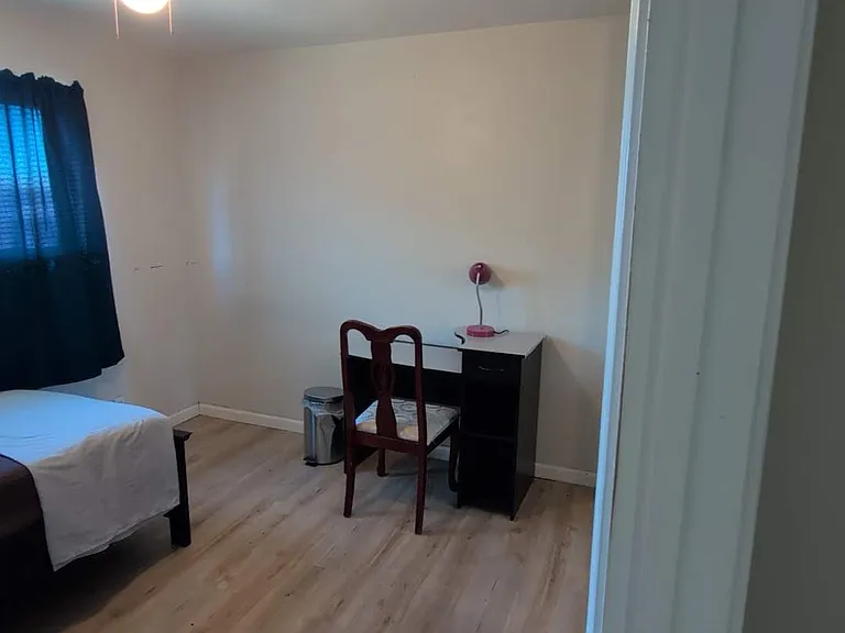 133 Evergreen Way — Photo 2