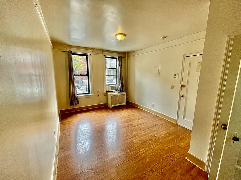 41-19 53rd St #1F — Photo 1