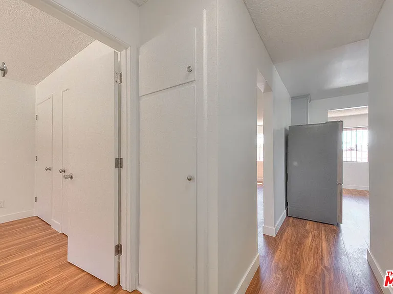 8468 Halldale Ave — Photo 19
