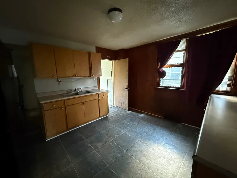 803 E Whitmer St — Photo 20