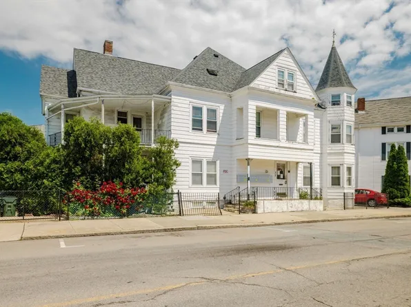 517 S Main St, Fall River, MA 02721