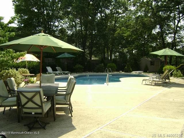 2nd image of 1562 Forrest Trail Cir