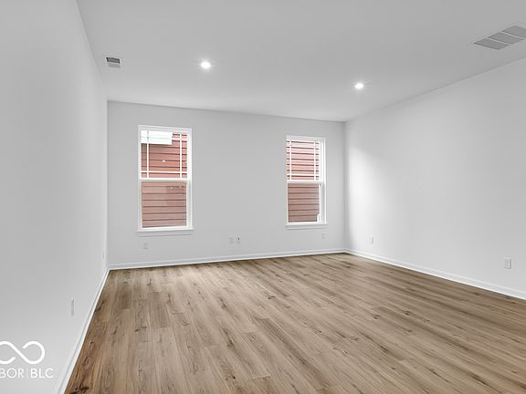 4th image of 9198 Anthem Ave
