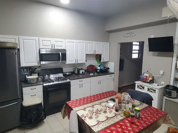 520 42nd Street image 5 of 27