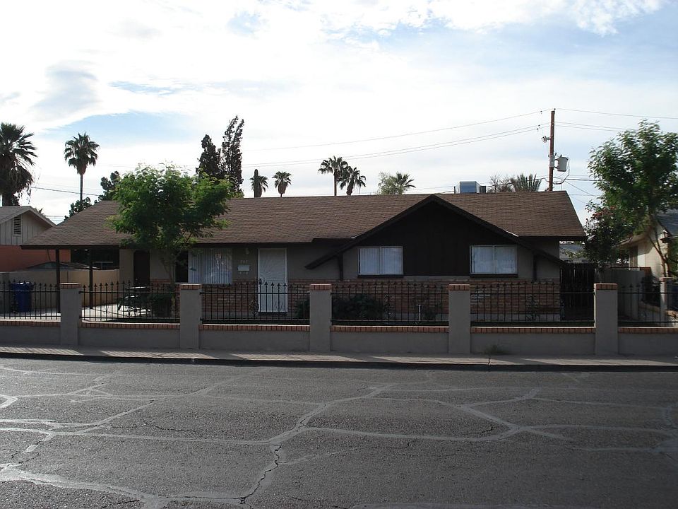 1st image of 747 E 8th Ave