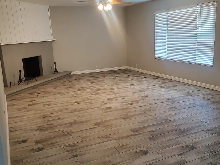 10944 Alder Ave — Photo 3