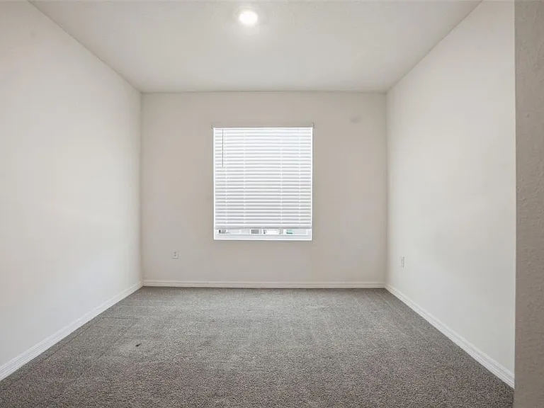 5267 Dragonfly Dr — Photo 30