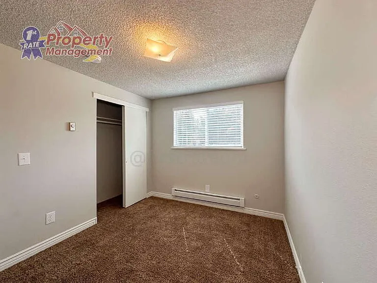 1133 W Howe St #5 — Photo 12