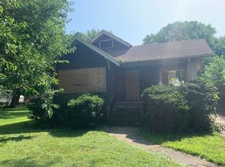 16945 Wood St, Hazel Crest, IL 60429