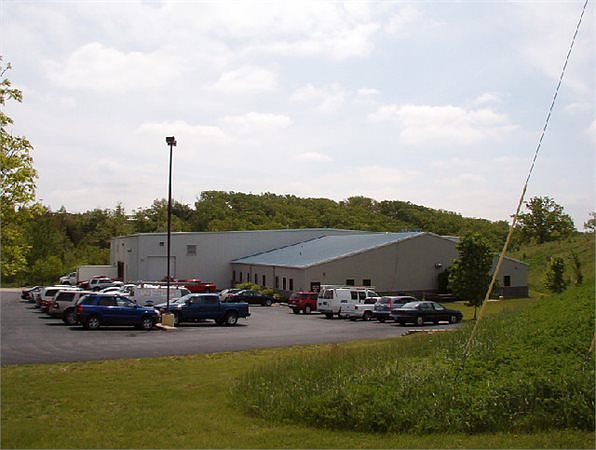 1st image of 323 Veterans Ln