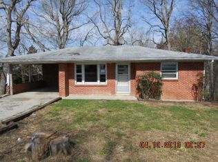 1859 Shipley School Rd, Cookeville, TN 38501