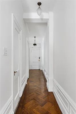 Rented by Compass | media 33