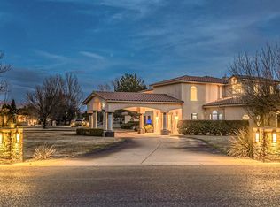 1422 El Portal Rd NW, Los Ranchos De Albuquerque, NM 87107