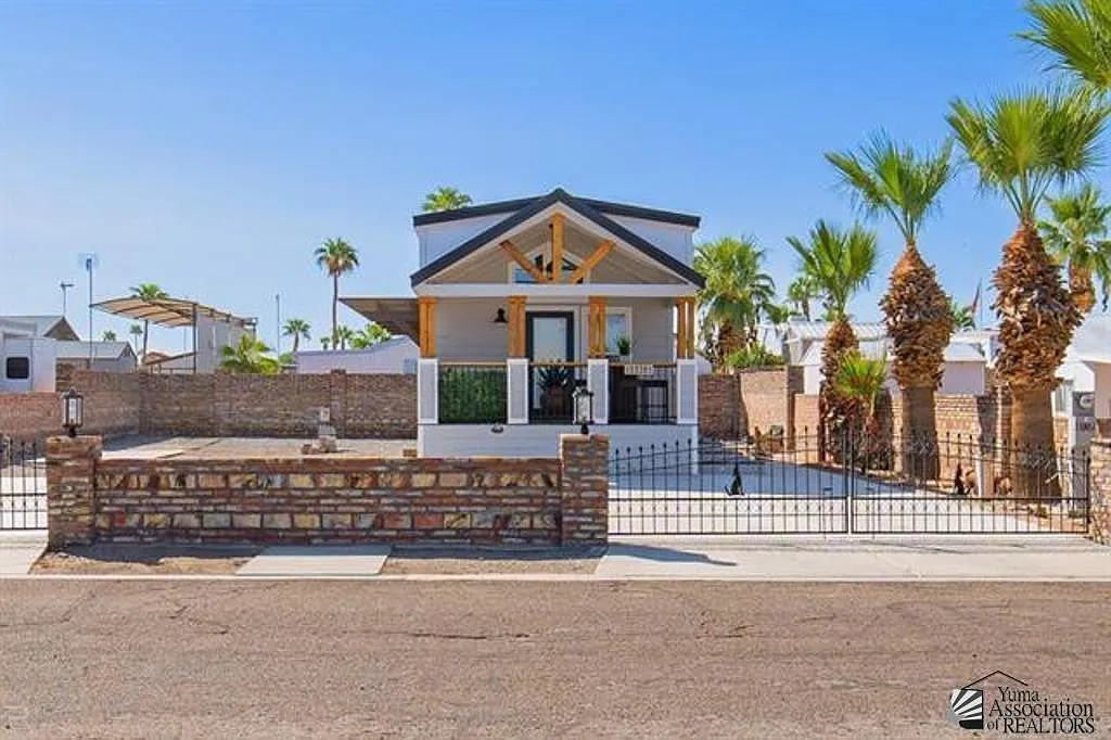1 bed, 1.0 bath, 399 sqft, $1,500 — Photo 1