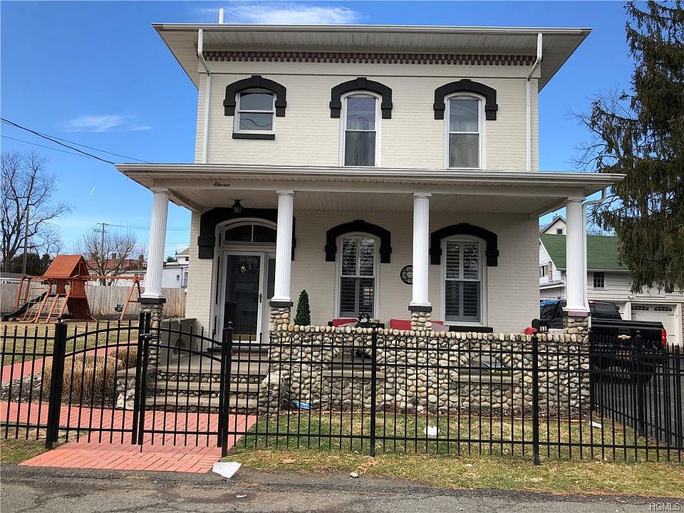 1st image of 11 Lee Ave