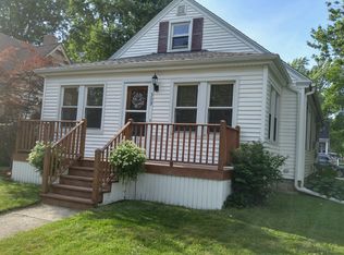 309 E Baldwin St, Saint Johns, MI