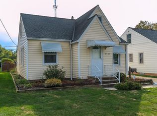 1431 Mayfield Ridge Rd, Mayfield Heights, OH 44124