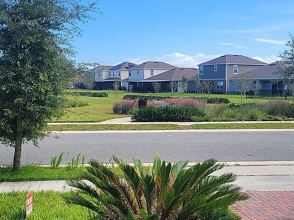 4th image of 285 Miro Dr