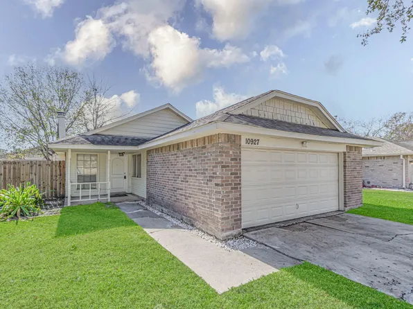 10927 Spanish Grant Dr, Sugar Land, TX 77498