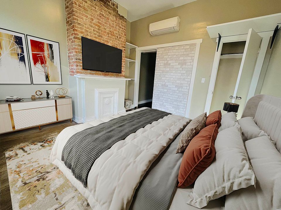 1st image of 209 Sumpter St #3LL