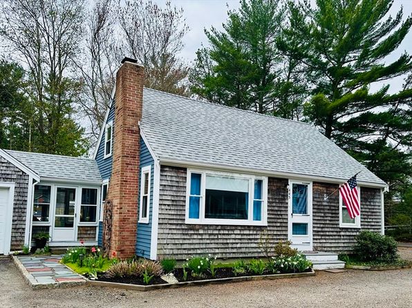 445 Plain St, Marshfield, MA 02050