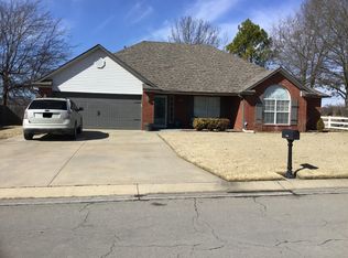 8008 Silverado Rd, Claremore, OK 74019