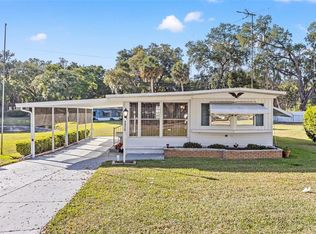 6215 Crestview Ln, Zephyrhills, FL 33542