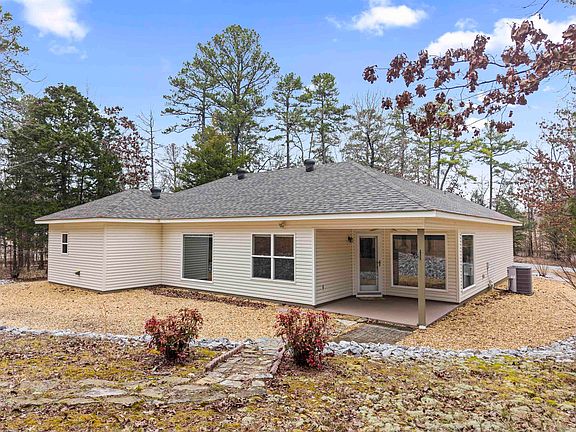 5th image of 4 Perfecto Ct