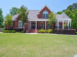 3305 S Point St SW, Hartselle, AL 35640