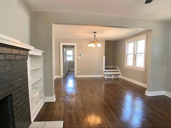 2nd image of 873 Northwest Blvd #873