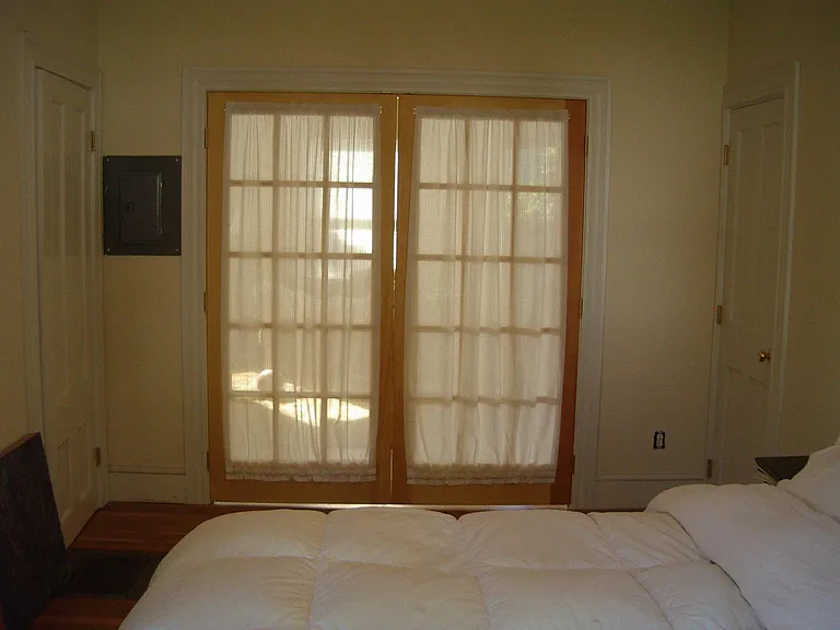 146 Elm St #1 — Photo 8