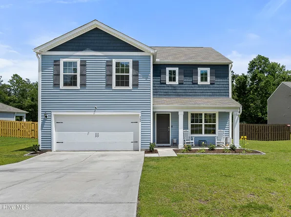 389 High Ridge Court, Sneads Ferry, NC 28460