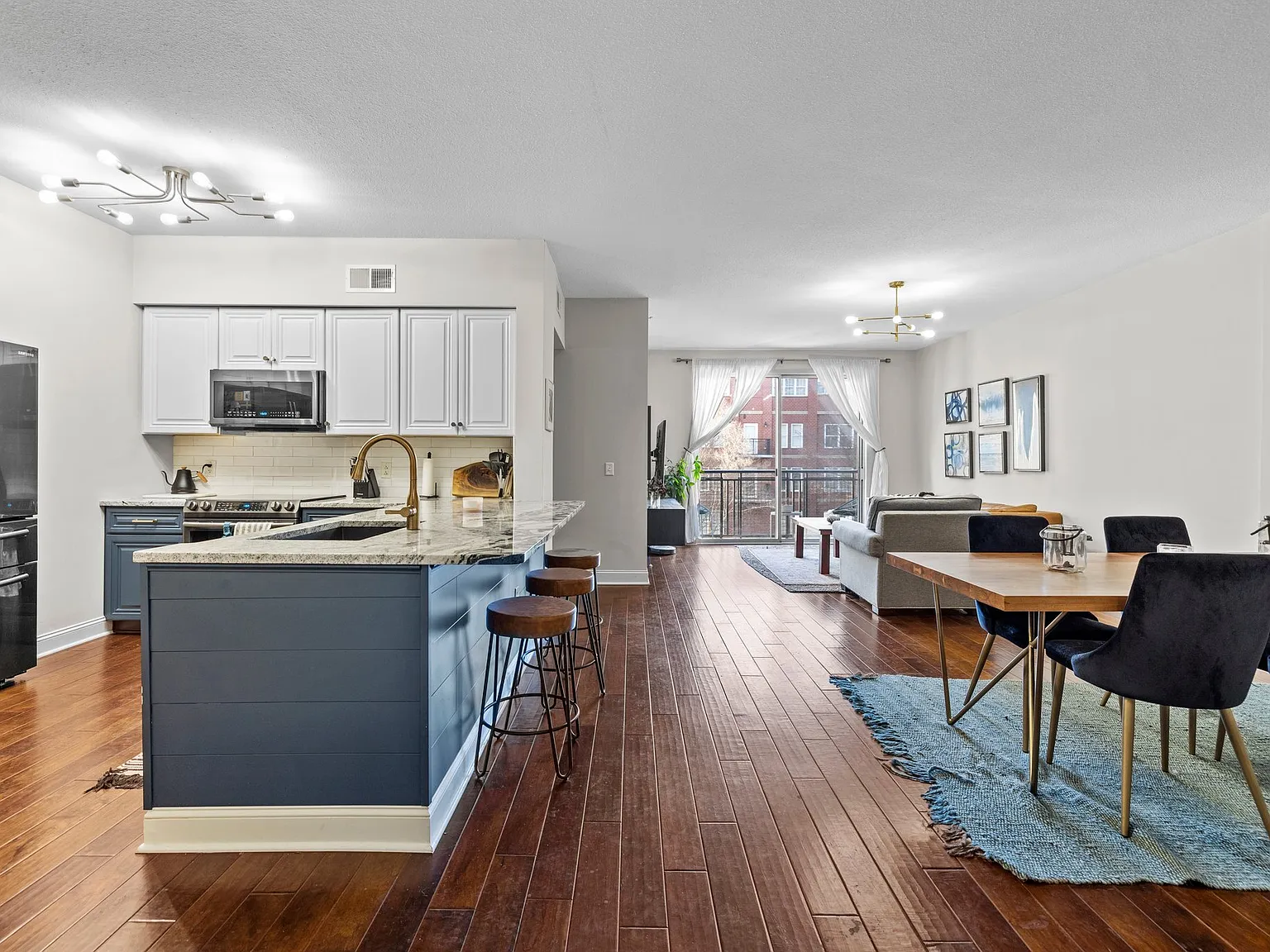 1315 East Boulevard #416 - 416 — Photo 1