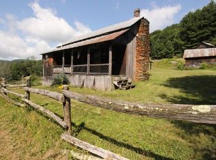 628 Laurel Hill Rd, Mouth Of Wilson, VA 24363