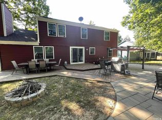 102 Corgy Dr, Cary, NC 27513