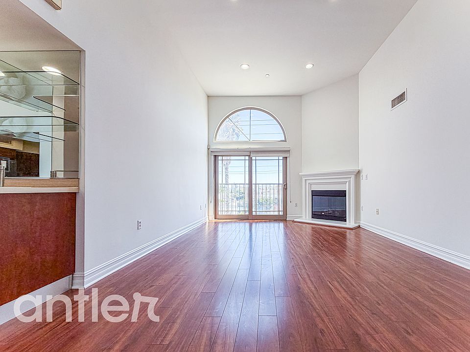 1st image of 1241 S Sherbourne Dr #Jph5