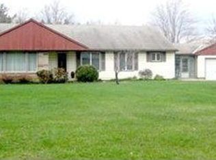 15292 Sunset Dr, Strongsville, OH