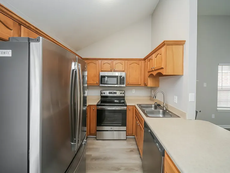 2731 Maggie Woods Pl — Photo 8