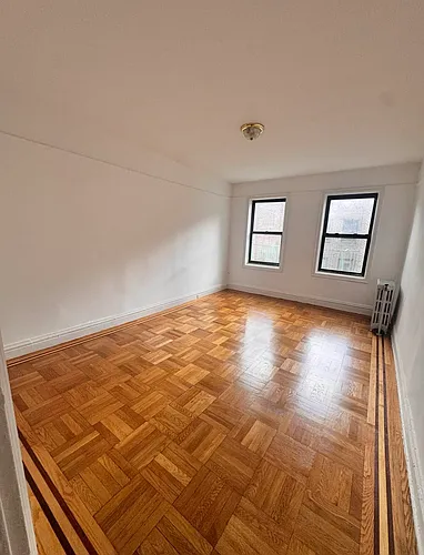 1504 Sheridan Ave #1L Photo 1