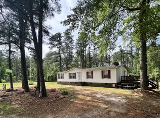 96 Canal Rd, Columbia, NC 27925