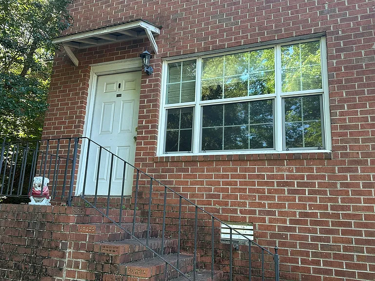 116 Jolly Ln #116 — Photo 2