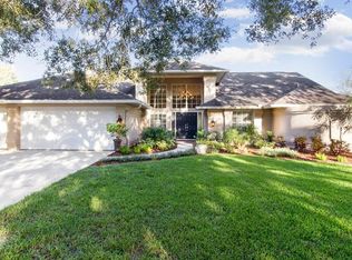 15808 Dawson Ridge Dr, Tampa, FL 33647