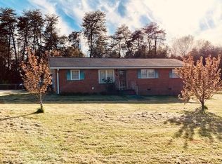 339 Lakeview Dr, Liberty, SC 29657